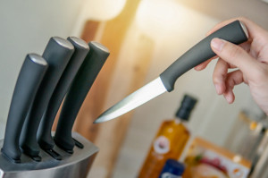 Jeden veru nestačí: Aké nože by nemali vo vašej kuchyni chýbať? Skontrolujte zásuvky!