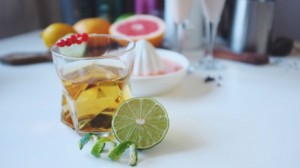 Tipy pre domáceho barmana: Miešané drinky, ktoré budú zlatým klincom vašej letnej párty