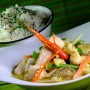 Green curry s kuracinou a bambusovými výhonkami 