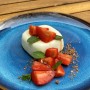 Jogurtová panna cotta s jahodovým ragú