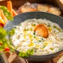 Tapas z pečeného baklažánu a jogurtu 
