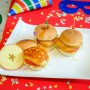 Appleburger s oštiepkom a so šalátom Coleslaw