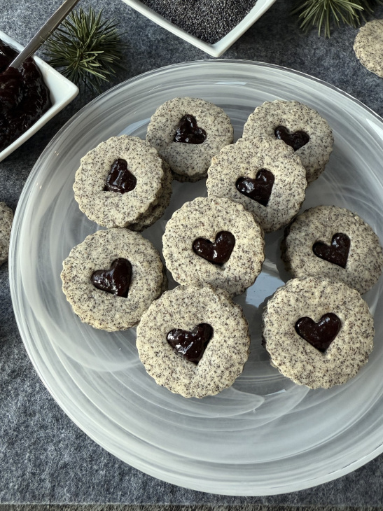 Makové linecké pečivo