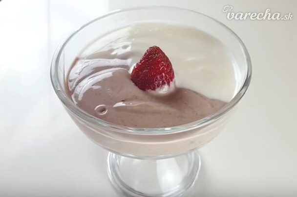 Rýchly dezert - Jogurt s jahodami (videorecept)