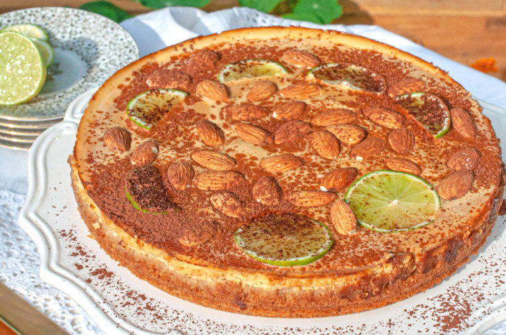 Limetkový cheesecake s vanilkou