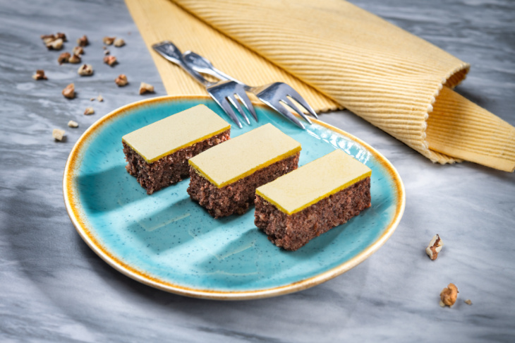 Orechové žĺtkové rezy Jožky Zaukolcovej