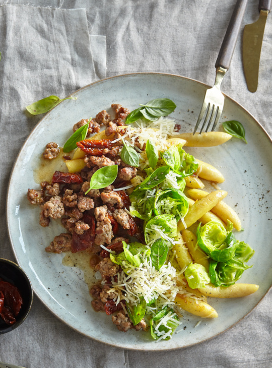 Šúľance s mletým mäsom a ružičkovým kelom