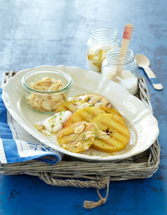 Grilované jablká s medom