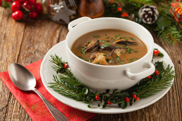 Nechcete na Vianoce kapustnicu? Tieto polievky ju dôstojne zastúpia