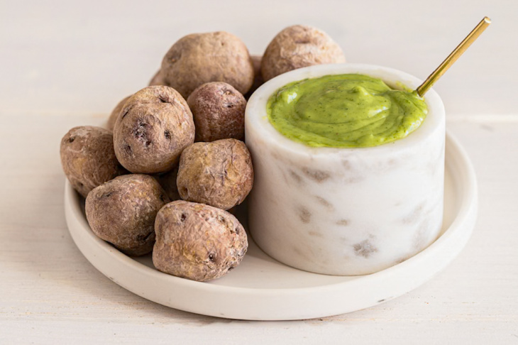 Omáčka mojo verde (zelená omáčka)