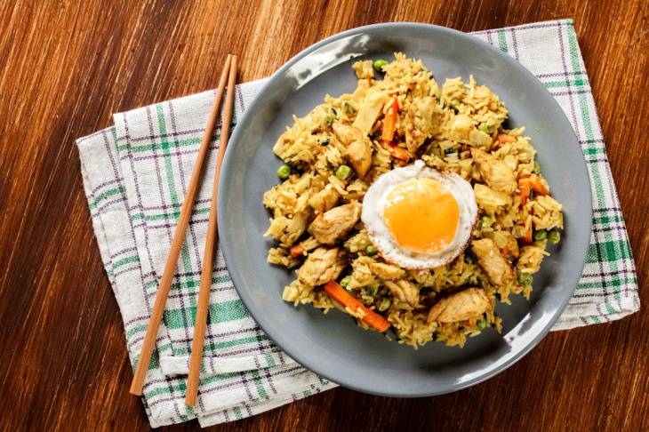 Oprážaná ryža Nasi Goreng