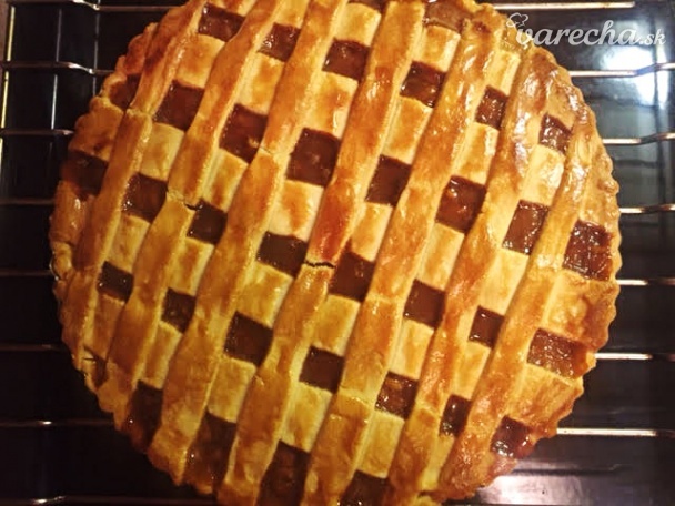 Jablkový pie so slaným karamelom (fotorecept)
