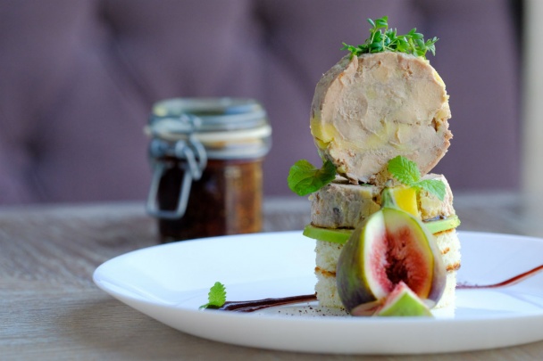 Marinované foie gras s figovým čatní
