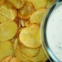 Chipsy s jogurtovým dipom (videorecept)