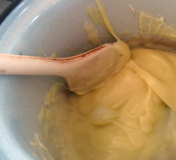 Levanduľovo-vanilková veža s omáčkou z bielej čokolády (fotorecept) - obrázok 10