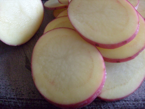 Svätoštefanské prekladané zemiaky (fotorecept) - obrázok 1