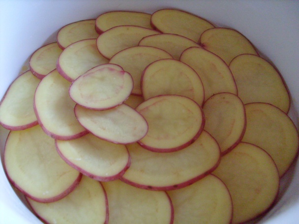 Svätoštefanské prekladané zemiaky (fotorecept) - obrázok 2