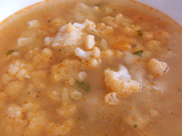 Nadstavená karfiolová polievka - obrázok 3