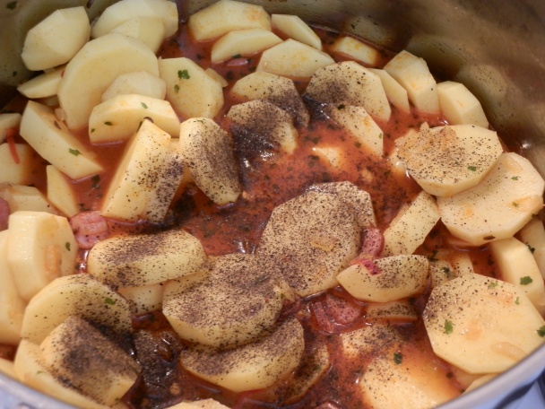 Zemiakový ostrý guláš (fotorecept) - obrázok 9