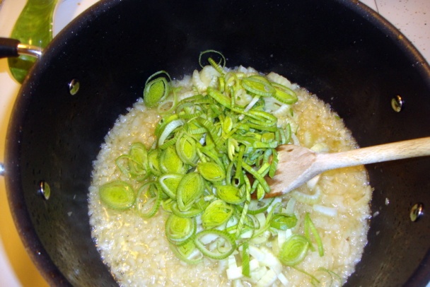 Kurací perkelt so šalotkou a stonkami zeleru (fotorecept) - obrázok 6