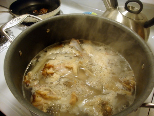 Vývar s kosťami z pečenej morky (fotorecept) - obrázok 1