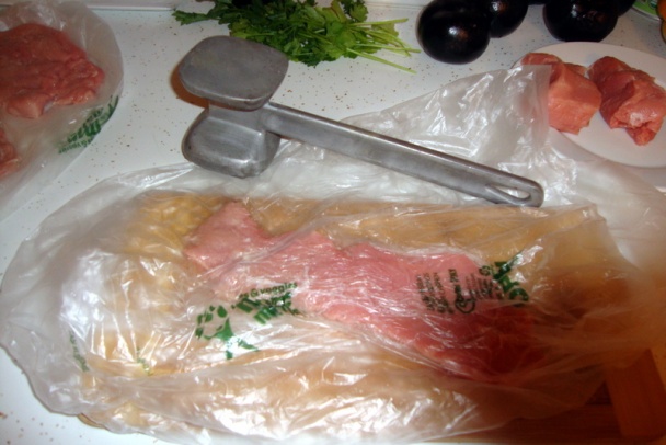 Bravčová panenka s tmavými ringlotami (fotorecept) - obrázok 4