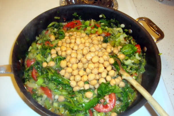 Teplý šalát s cícerom (fotorecept) - obrázok 5