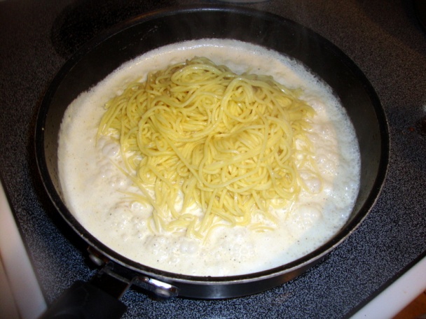 Cestoviny s hubovou omáčkou z kuriatok (fotorecept) - obrázok 7