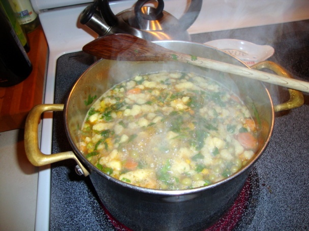 Karfiolovo-zelerová polievka s doplnkami (fotorecept) - obrázok 12