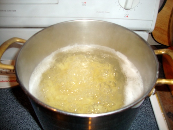 Cestovinový teplý šalát s bazalkovým pestom (fotorecept) - obrázok 2