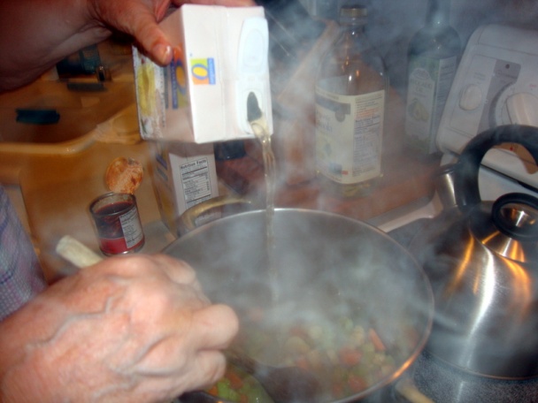 Zeleninová polievka s liatymi haluškami à la Nušta (fotorecept) - obrázok 5