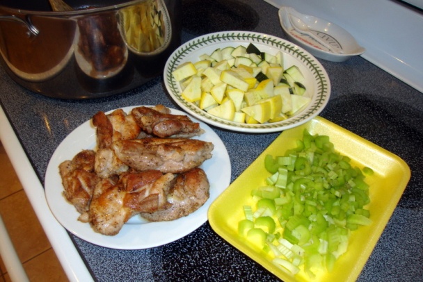 Paprikáš z kuracích pŕs s cuketkami a hubami (fotorecept) - obrázok 5