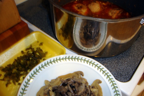 Paprikáš z kuracích pŕs s cuketkami a hubami (fotorecept) - obrázok 10