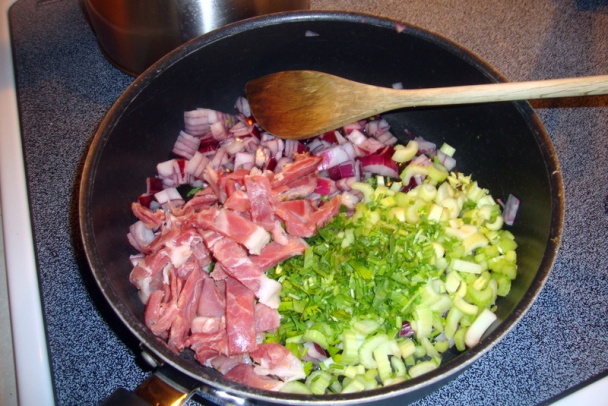 Fazuľka so šunkou a s pečenou pablano paprikou (fotorecept) - obrázok 4