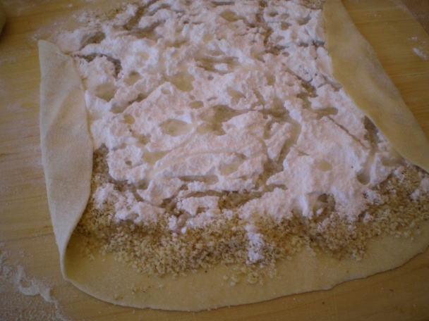 Makovníky a orechovníky zo zabáraného cesta - obrázok 10