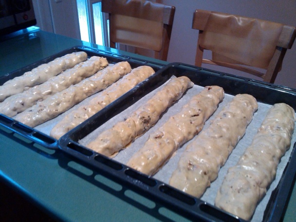 Medový závin - plnený medovník - obrázok 5