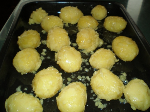 Anglické pečené zemiaky - obrázok 3