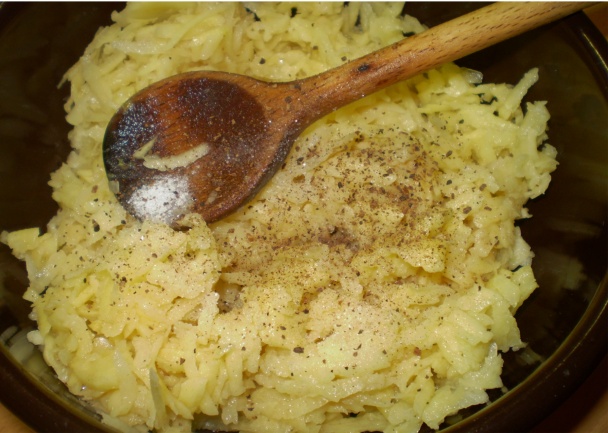 Zemiakové placky s kyslou kapustou (fotorecept) - obrázok 3