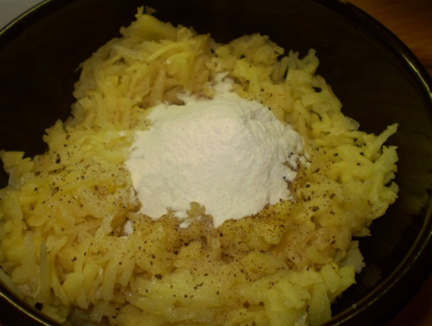 Zemiakové placky s kyslou kapustou (fotorecept) - obrázok 4