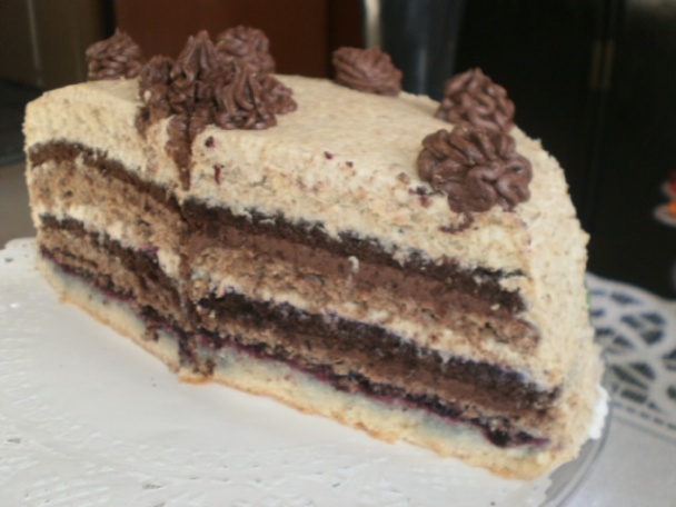 Skladaná orechová torta - obrázok 9