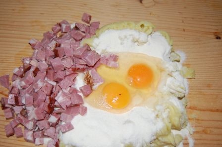 Šunkové knedle s hubovou omáčkou (fotorecept) - obrázok 2