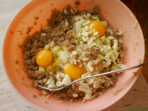 Placky zo suchého chleba (fotorecept) - obrázok 1