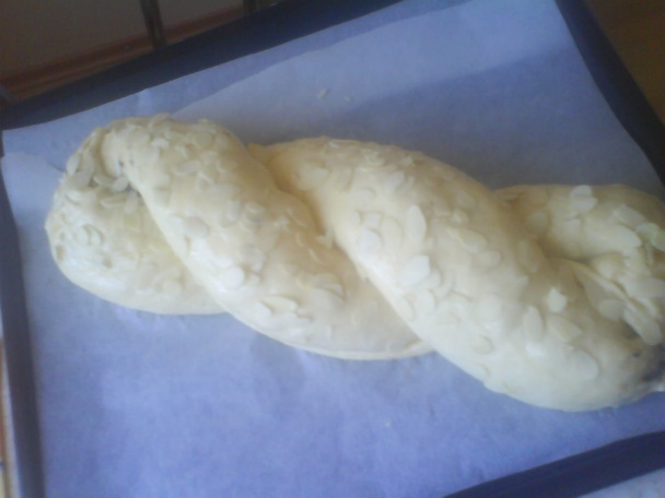 Pletenec z kysnutého cesta - obrázok 9