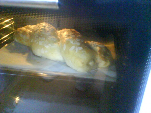 Pletenec z kysnutého cesta - obrázok 10