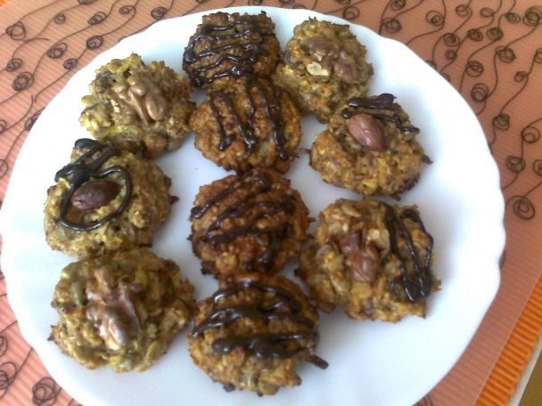 Keksy z ovsených vločiek a otrúb, alebo otrubky, ako sme ich doma skrátene pomenovali - obrázok 2