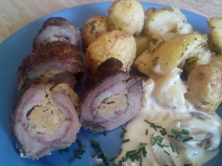 Diviačie závitky s omáčkou zo šampiňónov ( fotorecept ) - obrázok 8