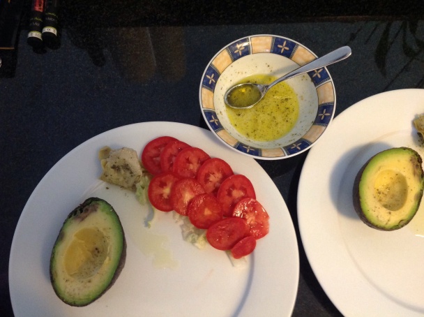 Avokádo plnené krevetami - obrázok 2