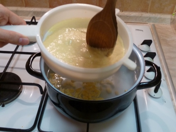 Pravé maďarské kurča na paprike - obrázok 9