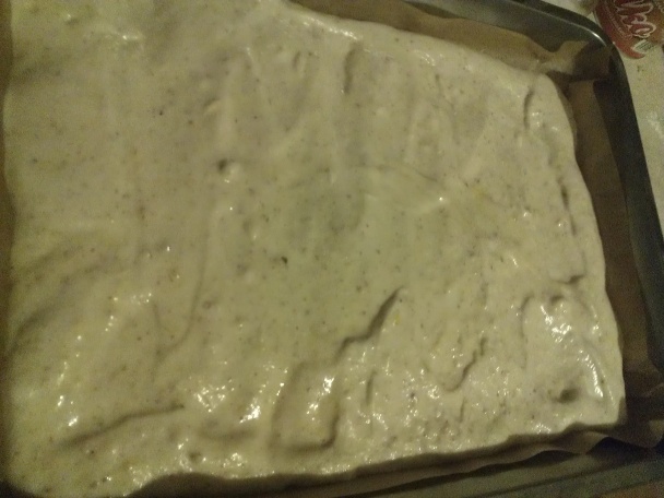 Orechová roláda s karamelovou plnkou bezlepková - obrázok 2