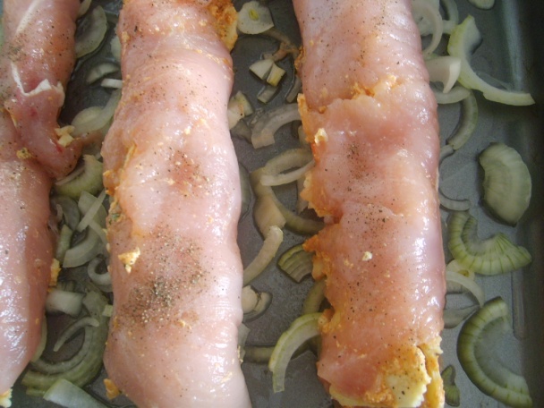 Kuracie rolády s paprikovou nátierkou - obrázok 2